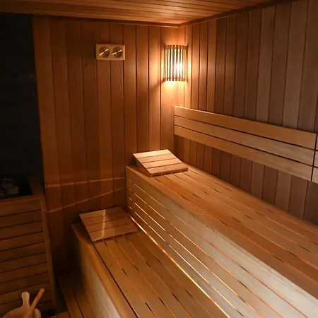 Di Montagna Wellness & *