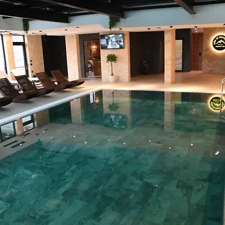 Di Montagna Wellness & *