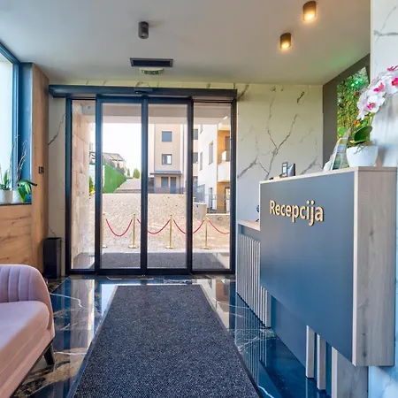 Di Montagna Wellness & Appartement Zlatibor