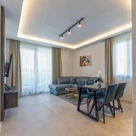 Di Montagna Wellness & * זלאטיבור