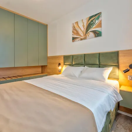 דירה Di Montagna Wellness & *