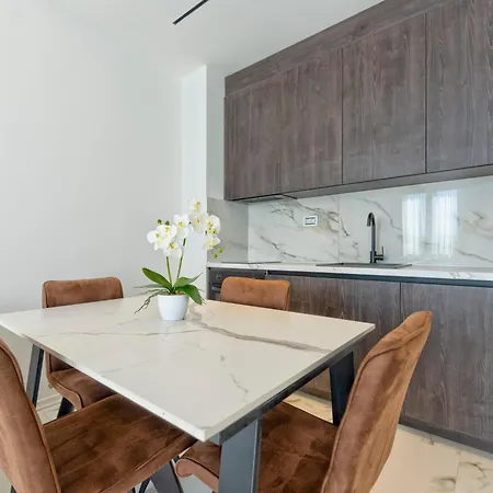 Di Montagna Wellness & *