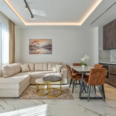 Di Montagna Wellness & דירה זלאטיבור