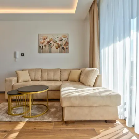 Di Montagna Wellness & Lejlighed Zlatibor