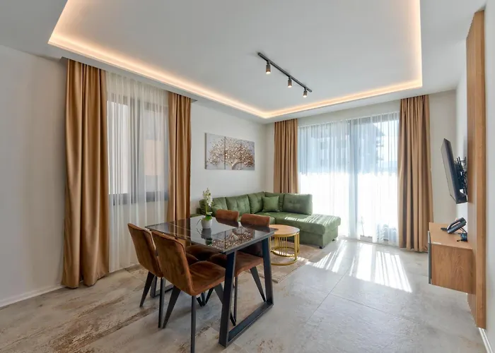 Di Montagna Wellness & Lejlighed *