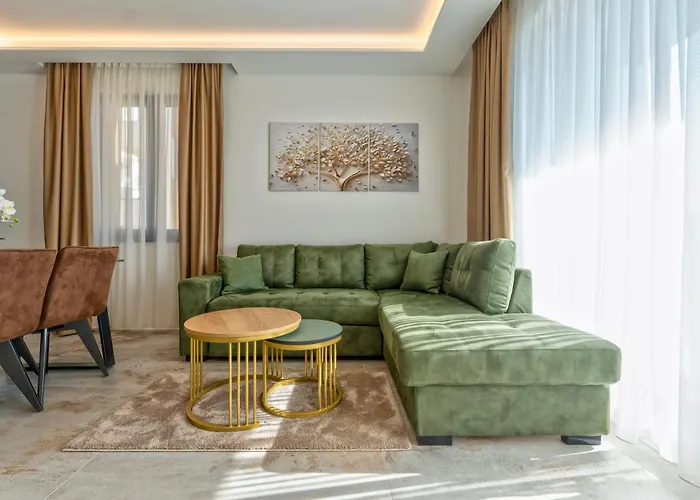 Di Montagna Wellness & Lejlighed *