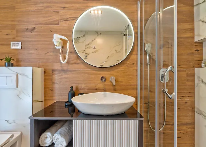 Di Montagna Wellness & *