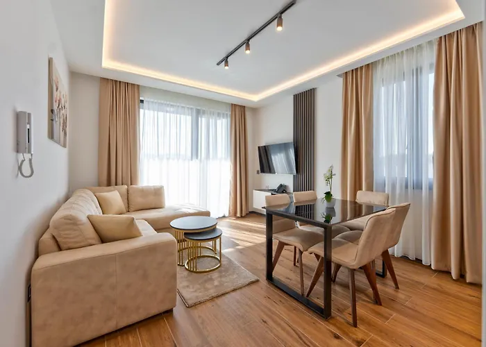 Di Montagna Wellness & Lejlighed